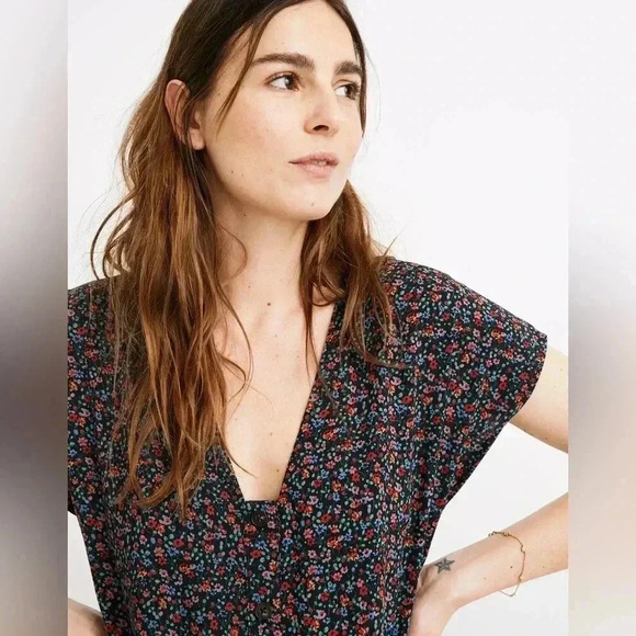 Madewell Easy Midi Button Down V Neck Dress in Fieldwalk Floral Size Small - Picture 3 of 11